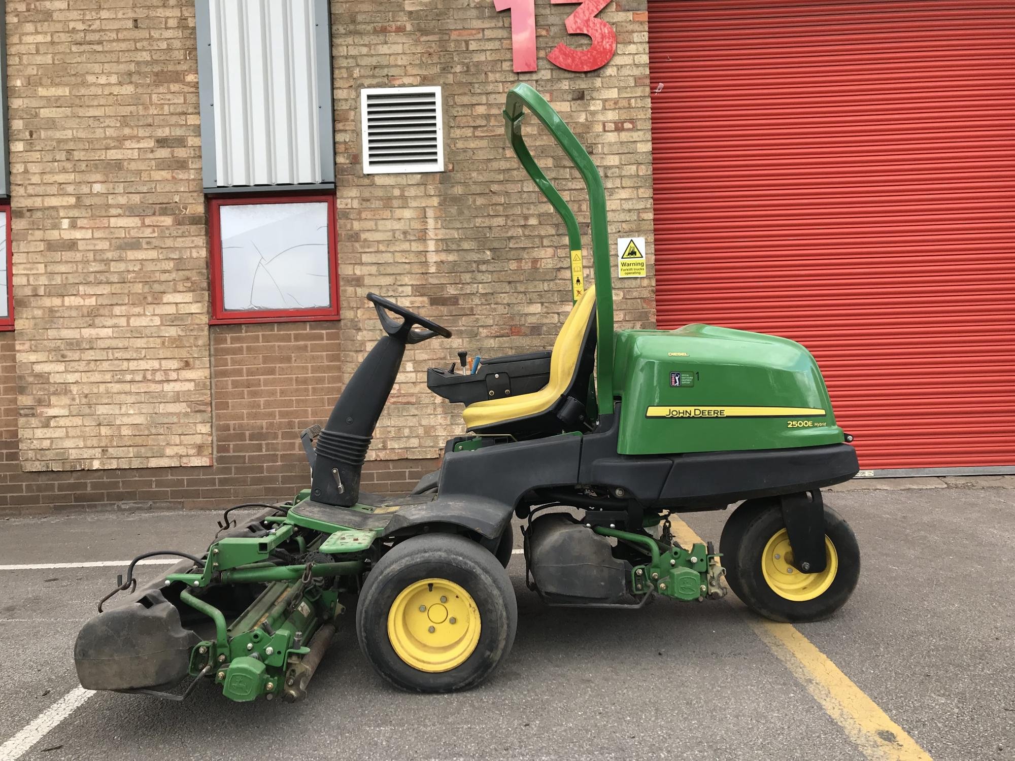 john deere putting green mower